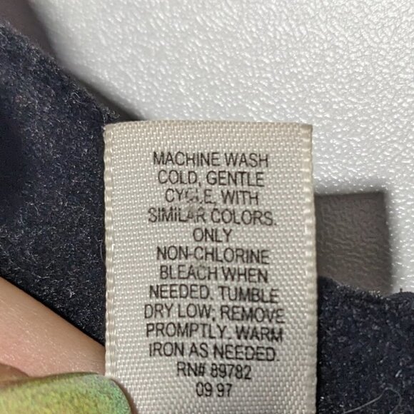 Vintage Victoria's Secret | Satin Leaf Applique Sheer Robe - Picture 5 of 7